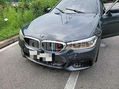 Photo 1 of 13: 2017 BMW Calm 520d xDrive — Korean insurance auction