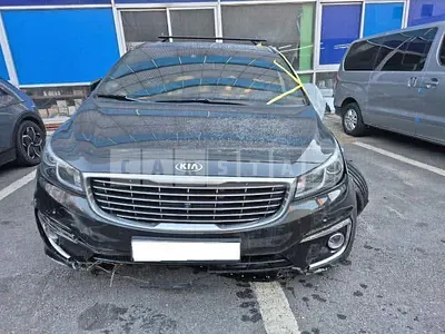 Photo 1 of 12: 2016 Kia Carnival, VIN KNAME81ABGS233769 — Korean insurance auction