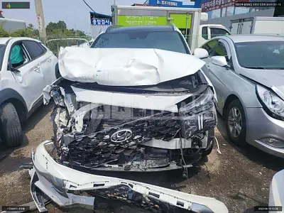 Photo 1 of 12: 2021 Hyundai Santa Fe, VIN KMHS581LGMU381902 — Korean insurance auction