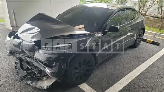 Photo 2 of 13: 2021 Tesla Model 3 LongRange, VIN 5YJ3E1EB2MF080858 — Korean insurance auction