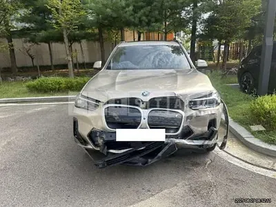 Photo 1 of 50: 2024 BMW iX3 M Sport — Korean insurance auction