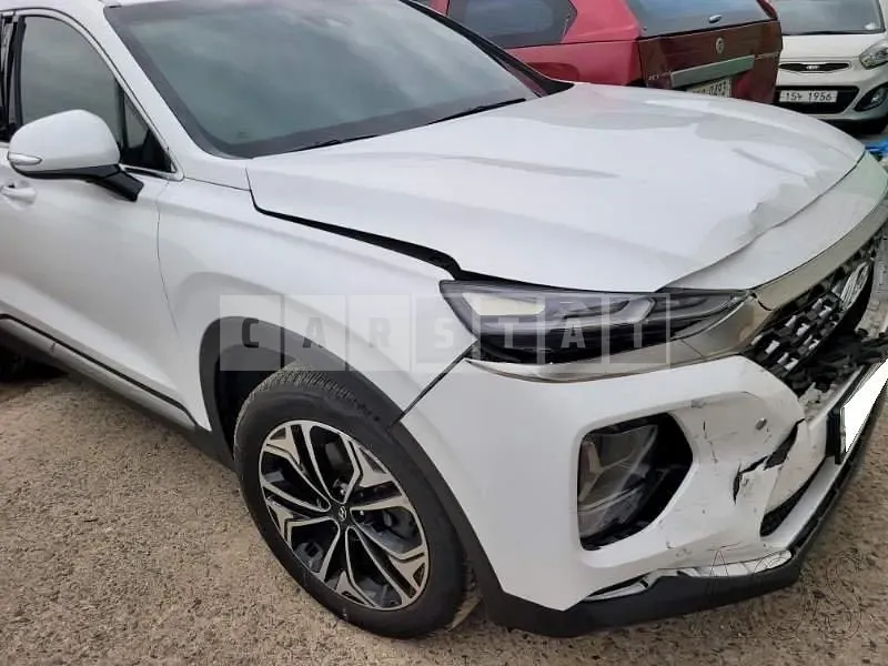 Photo 2 of 28: 2019 Hyundai Santa Fe, VIN KMHS381CBKU066794 — Korean insurance auction