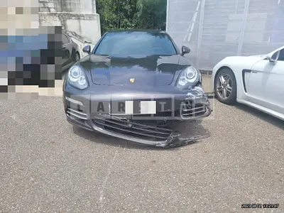Photo 1 of 41: 2014 Porsche Panamera 4S — Korean insurance auction