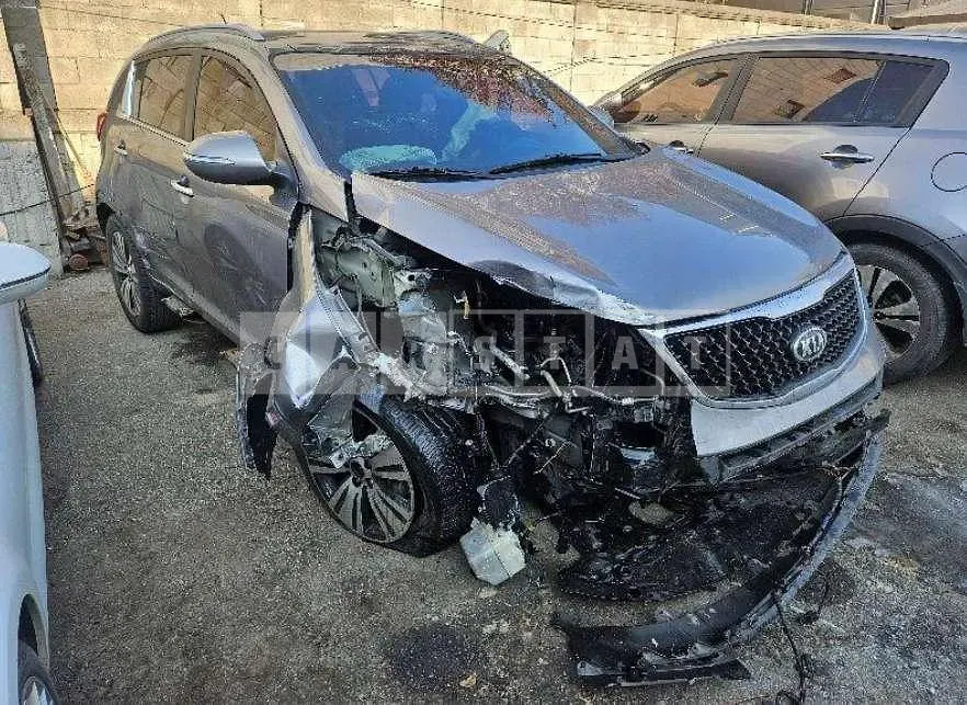 Photo 2 of 11: 2014 Kia Sportage R — Korean insurance auction