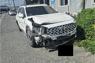 Photo 1 of 12: 2021 Hyundai Santa Fe — Korean insurance auction