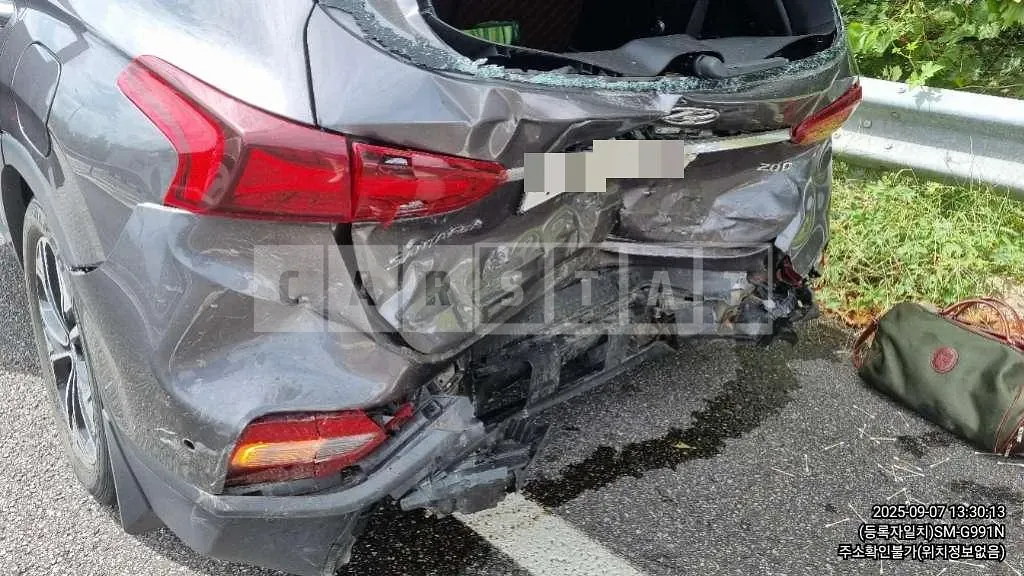 Photo 2 of 9: 2018 Hyundai Santa Fe TM — Korean insurance auction