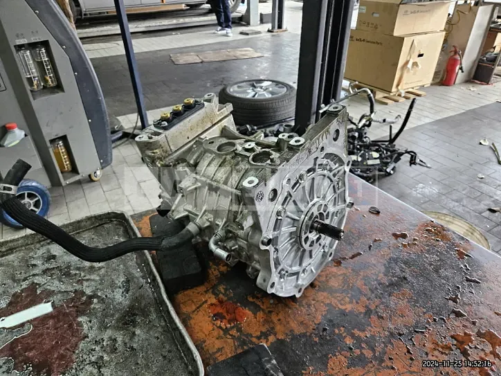 Photo 3 of 3: 2018 Hyundai (parts) Kona Traction Motor Assembly, Gear Drive Unit Assembly — Korean insurance auction