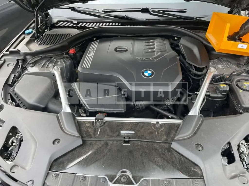 Photo 2 of 9: 2022 BMW 530i xDrive, VIN WBA31BJ04NCJ05194 — Korean insurance auction