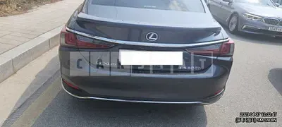 Photo 1 of 13: 2022 Lexus ES300h, VIN JTHBA1C11N2007310 — Korean insurance auction