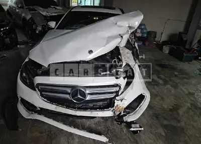 Photo 1 of 17: 2018 Mercedes-Benz E 200 — Korean insurance auction
