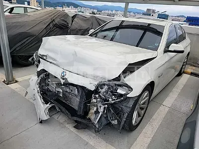 Photo 1 of 30: 2015 BMW 528i, VIN WBA5A510XFG175982 — Korean insurance auction