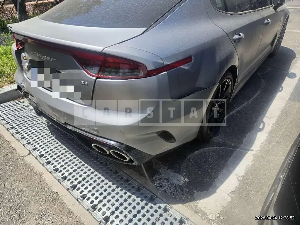 Photo 2 of 11: 2023 Kia Stinger 3.3 AWD — Korean insurance auction