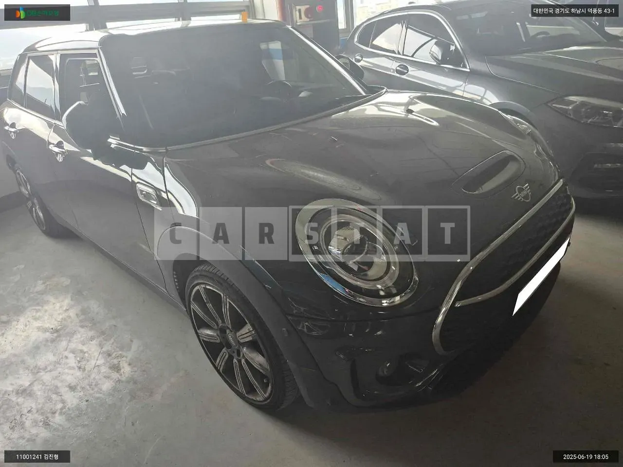 Photo 2 of 14: 2020 MINI Cooper S Clubman, VIN WMWXJ510XM2N49235 — Korean insurance auction