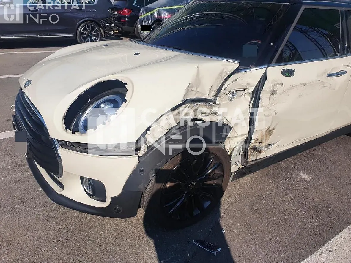 Photo 2 of 16: 2019 MINI Cooper Clubman, VIN WMWXJ3103L2L61840 — Korean insurance auction