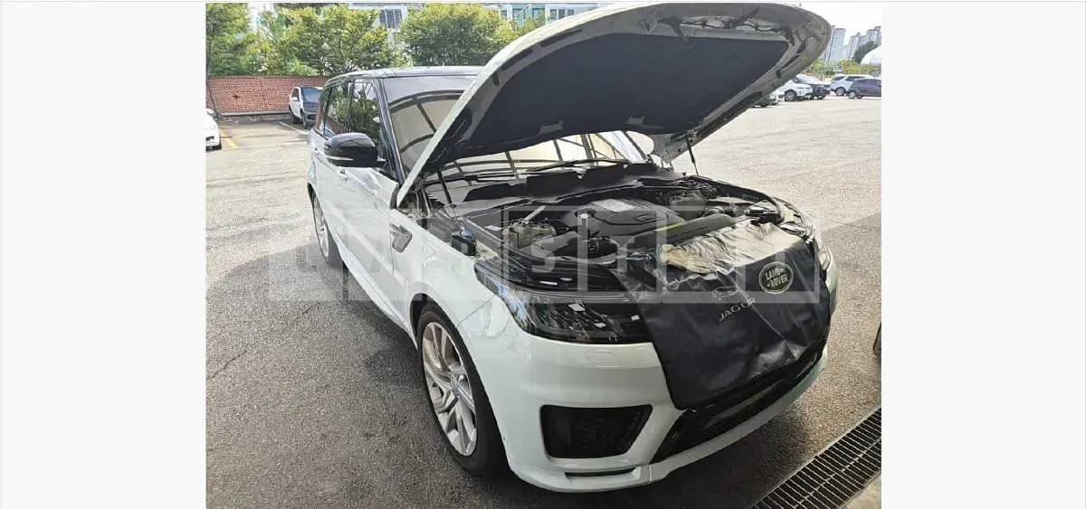 Photo 2 of 8: 2020 Land Rover (parts) Range Rover Sport Headlamp — Korean insurance auction