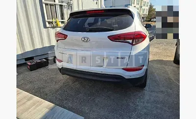 Photo 1 of 10: 2015 Hyundai Tucson TL — Korean insurance auction