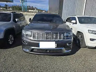 Photo 1 of 18: 2015 Jeep Straw Grand Cherokee — Korean insurance auction