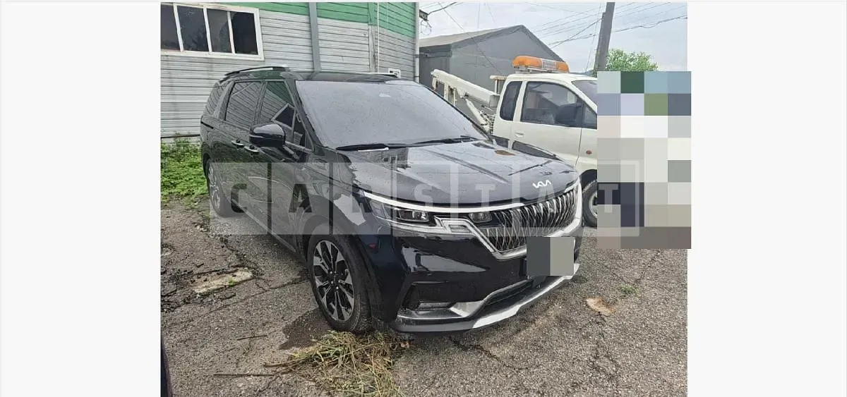 Photo 2 of 25: 2022 Kia Carnivals — Korean insurance auction