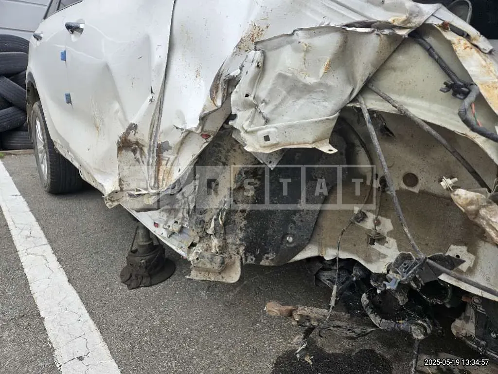 Photo 2 of 15: 2016 Kia Sorento — Korean insurance auction