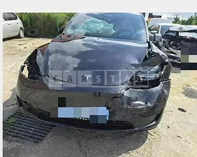 Photo 1 of 35: 2024 Tesla Model Y RWD — Korean insurance auction