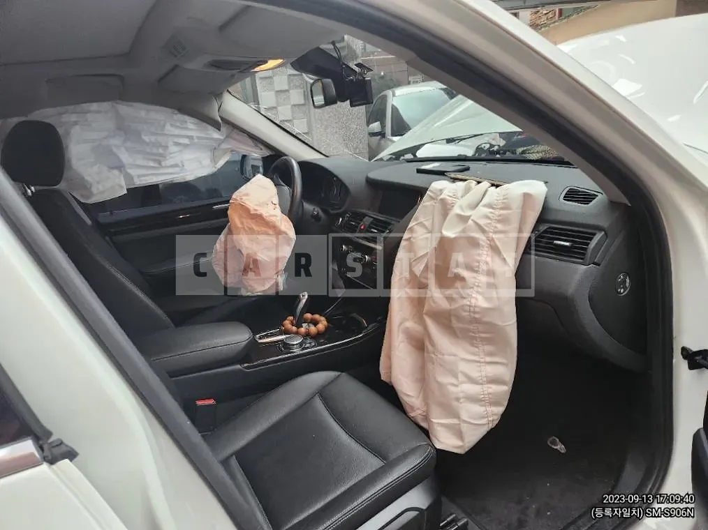Photo 2 of 6: 2015 BMW X3 xDrive20d, VIN WBAWZ5107F0L14925 — Korean insurance auction