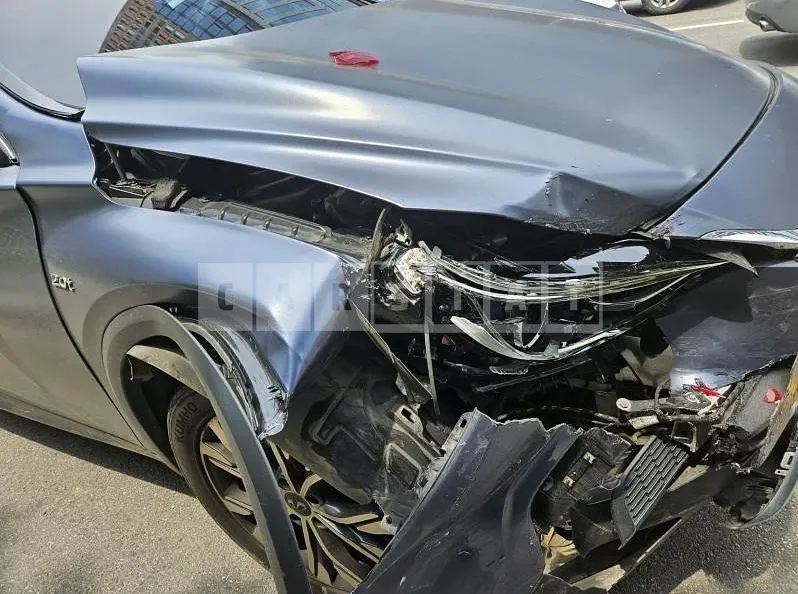 Photo 2 of 13: 2019 Infiniti Infini QX30 AWD — Korean insurance auction