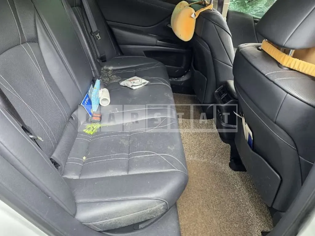 Photo 2 of 24: 2018 Lexus ES300h — Korean insurance auction