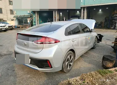 Photo 1 of 21: 2016 Hyundai IONIQ Hybrid, VIN KMHC751CGGU003937 — Korean insurance auction