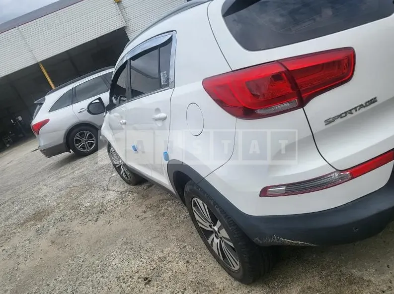 Photo 2 of 11: 2014 Kia Sportage R (4WD) — Korean insurance auction
