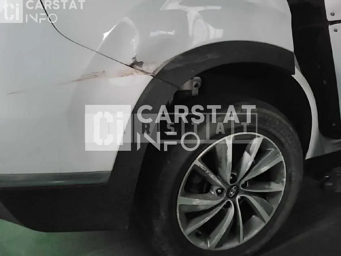 Photo 2 of 22: 2020 Hyundai Santa Fe 2.0, VIN KMHS281BBLU285203 — Korean insurance auction