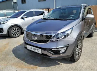 Photo 2 of 9: 2015 Kia Sportage R (2WD), VIN KNAPC813BFK748551 — Korean insurance auction