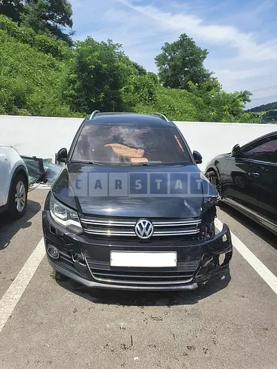 Photo 1 of 10: 2015 Volkswagen Tiguan 2.0 TDI BMT, VIN WVGZZZ5NZFW561533 — Korean insurance auction