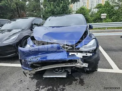 Photo 1 of 23: 2021 Tesla Model Y LongRange — Korean insurance auction