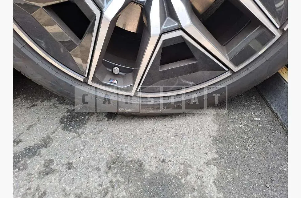 Photo 2 of 4: 2025 BMW (parts) 520i Wheels, Tires — Korean insurance auction