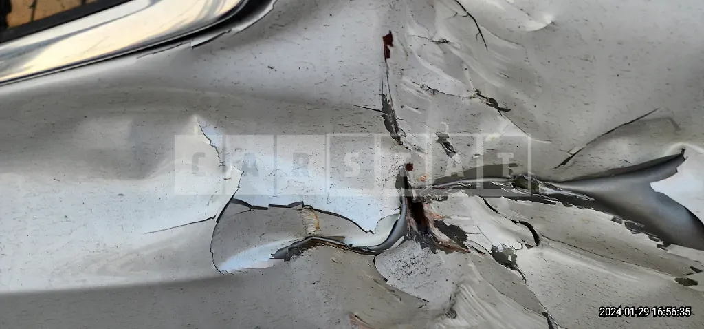 Photo 2 of 17: 2020 Volvo S90T5, VIN LVYPS102DLP082443 — Korean insurance auction