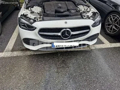Photo 1 of 10: 2023 Mercedes-Benz C300 4Matic — Korean insurance auction