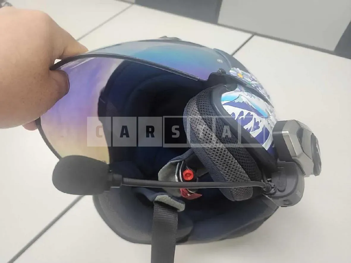 Photo 2 of 8: 2024 Arai helmet and Sena 50S Bluetooth — Korean insurance auction