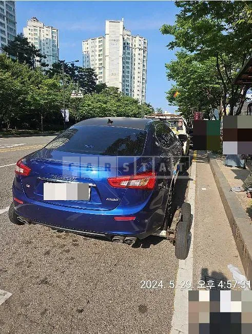 Photo 2 of 13: 2015 Maserati Ghibli Diesel, VIN ZAM57TSA5F1162682 — Korean insurance auction