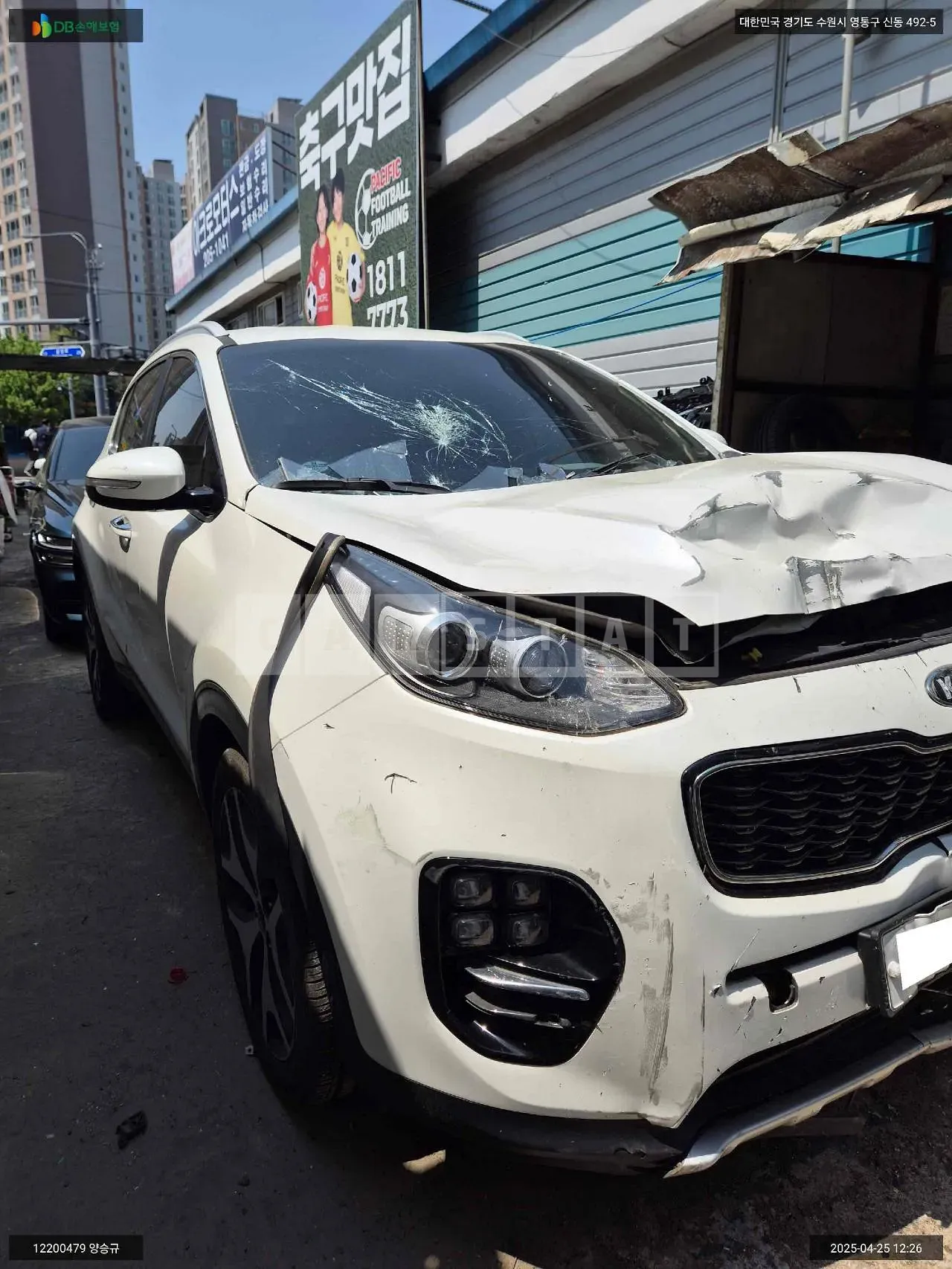 Photo 2 of 10: 2016 Kia Sportage, VIN KNAPM813BHK195947 — Korean insurance auction