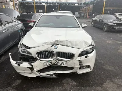 Photo 1 of 17: 2016 BMW 520d — Korean insurance auction