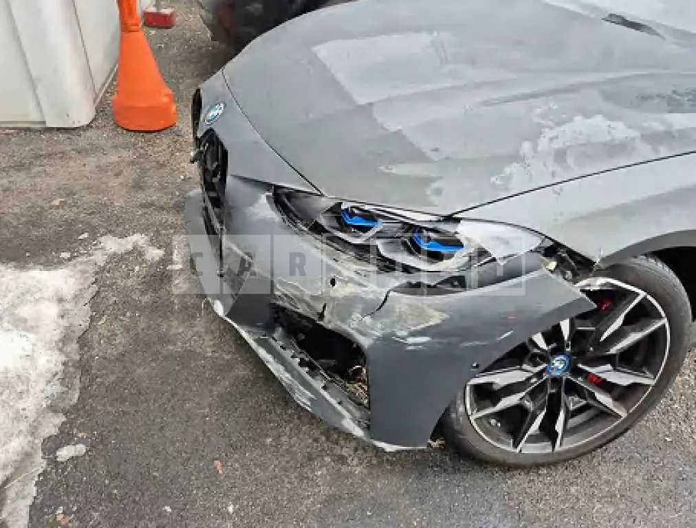 Photo 2 of 38: 2024 BMW i4 M50 — Korean insurance auction