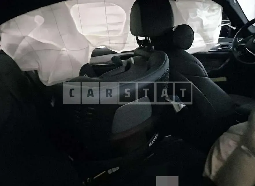 Photo 2 of 17: 2018 BMW 520d — Korean insurance auction