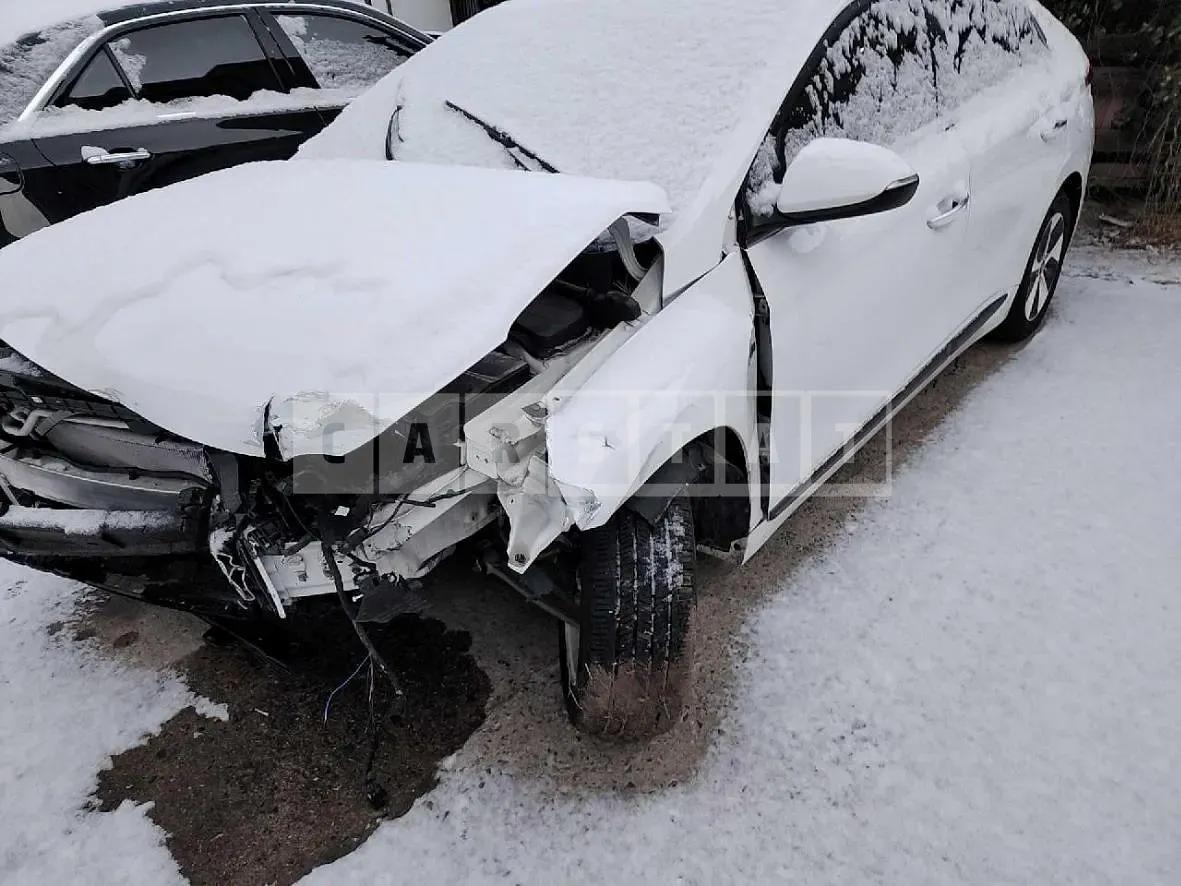 Photo 2 of 11: 2017 Hyundai IONIQ — Korean insurance auction