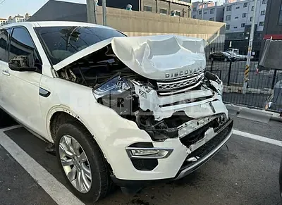 Photo 1 of 38: 2016 Land Rover Discovery Sports 2.0d, VIN SALCA2BN4GH556332 — Korean insurance auction