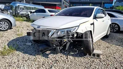 Photo 1 of 11: 2014 Kia K5 — Korean insurance auction