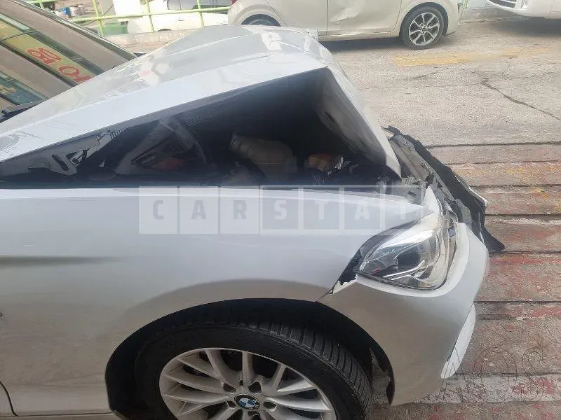 Photo 2 of 17: 2016 BMW 118d, VIN WBA1S5108G5D26345 — Korean insurance auction