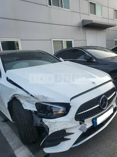Photo 1 of 34: 2022 Mercedes-Benz E350 4Matic, VIN W1KZF8GB1NB070376 — Korean insurance auction
