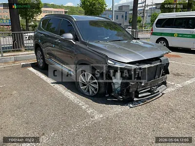Photo 1 of 15: 2019 Hyundai Santa Fe, VIN KMHS281ABLU219729 — Korean insurance auction