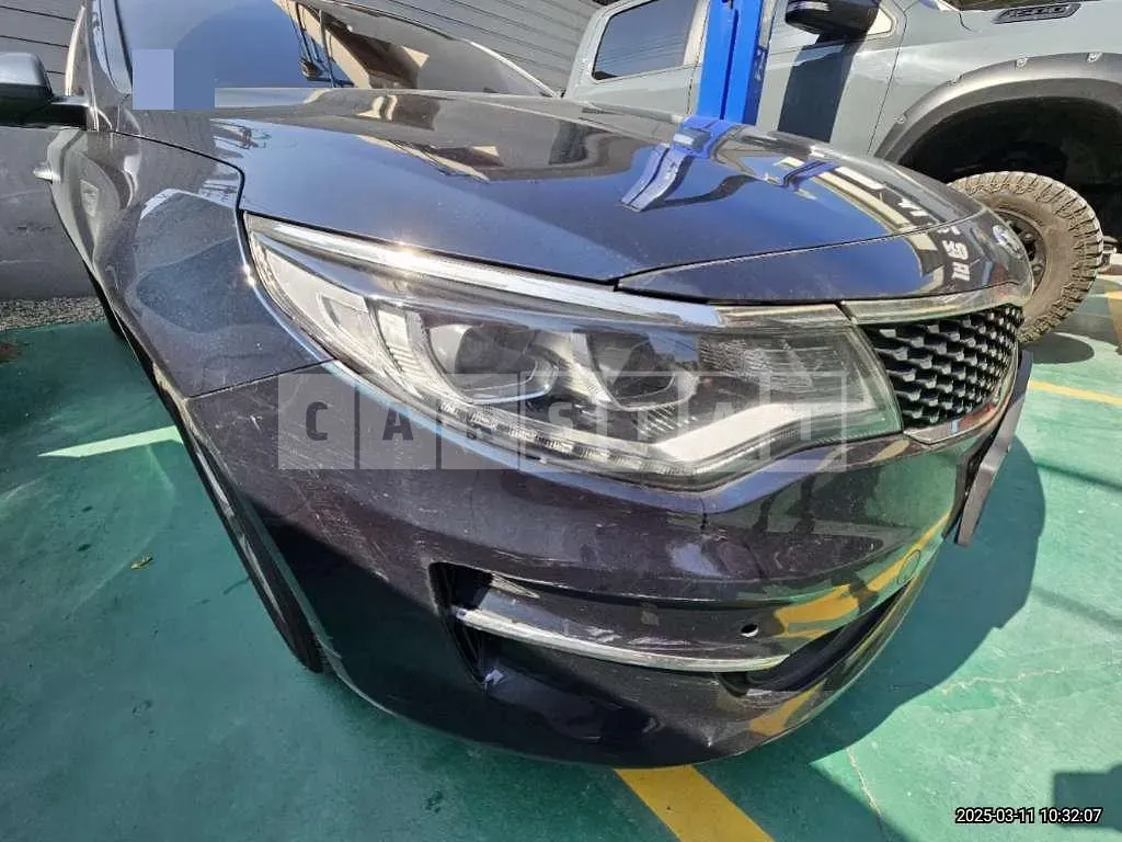 Photo 2 of 3: 2017 Kia K5 LPG — Korean insurance auction