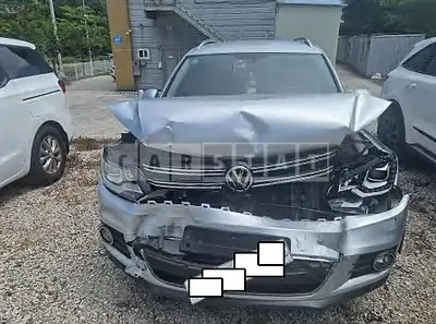Photo 1 of 21: 2015 Volkswagen Tiguan 2.0 TDI Blue Motion, VIN WVGZZZ5NZFW574034 — Korean insurance auction